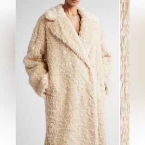 Stand Studio Oversized Nicole Women's Cream Faux Fur Teddy Coat size 36 US 4